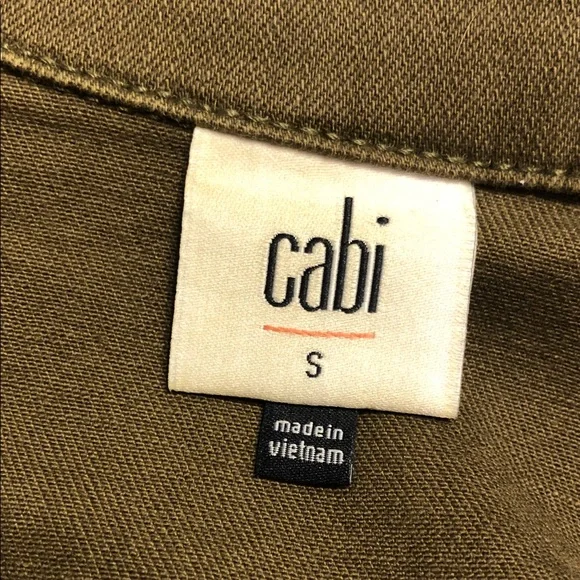 CAbi NWOT Evans Olive Green Button-Up Jacket - Picture 7 of 9